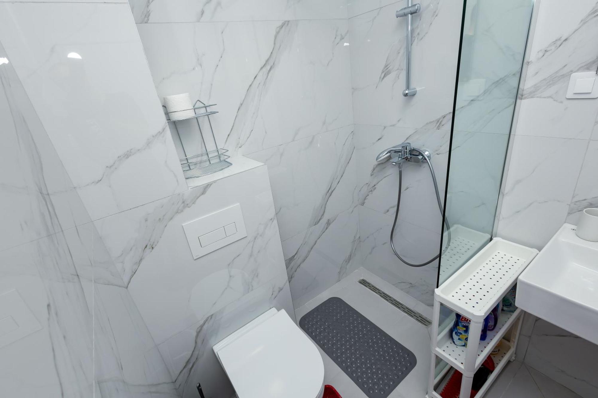 Elegant Escape Podgorica Appartement Buitenkant foto