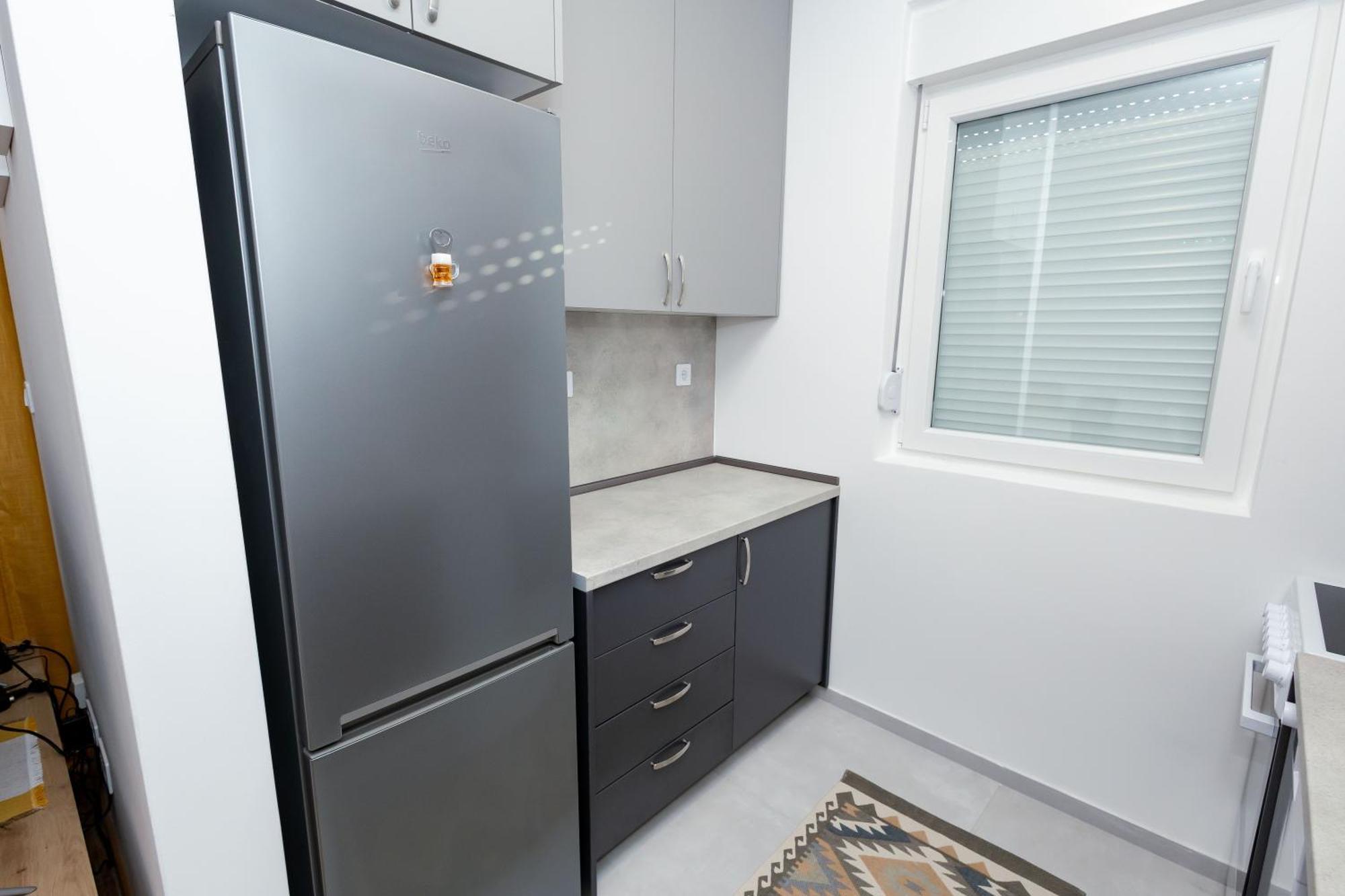Elegant Escape Podgorica Appartement Buitenkant foto